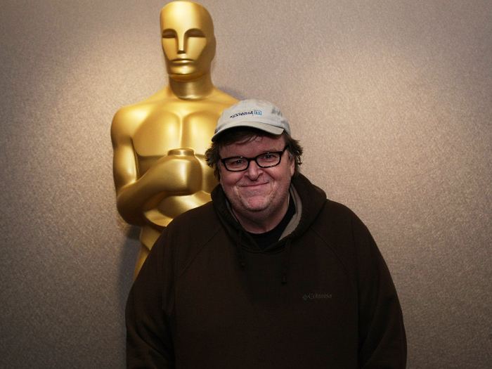 http://i2.r7.com/michael moore.jpg